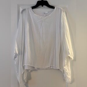 Textured White Women's wide cut flouncy Top